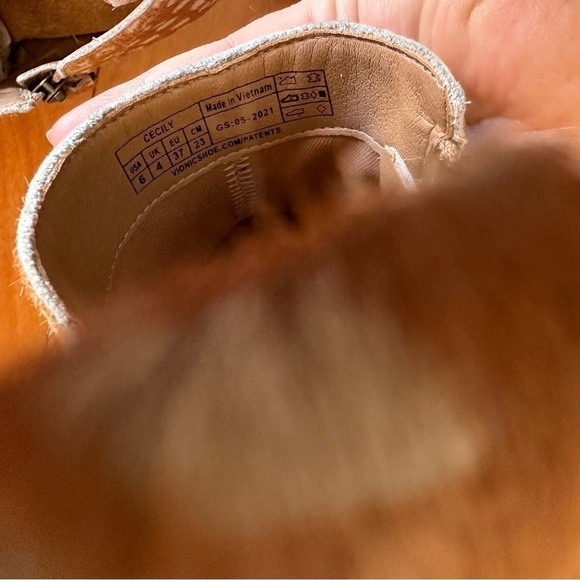 NWOT Vionic Leather or Haircalf Deer Print Real Fur Zip Ankle Boots Cecily Tan - Picture 13 of 13